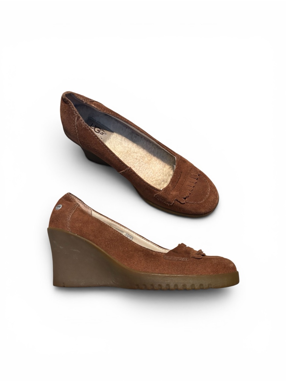 UGG Chestnut Suede Wedge Loafer - Tassel Detail - Womens size 7